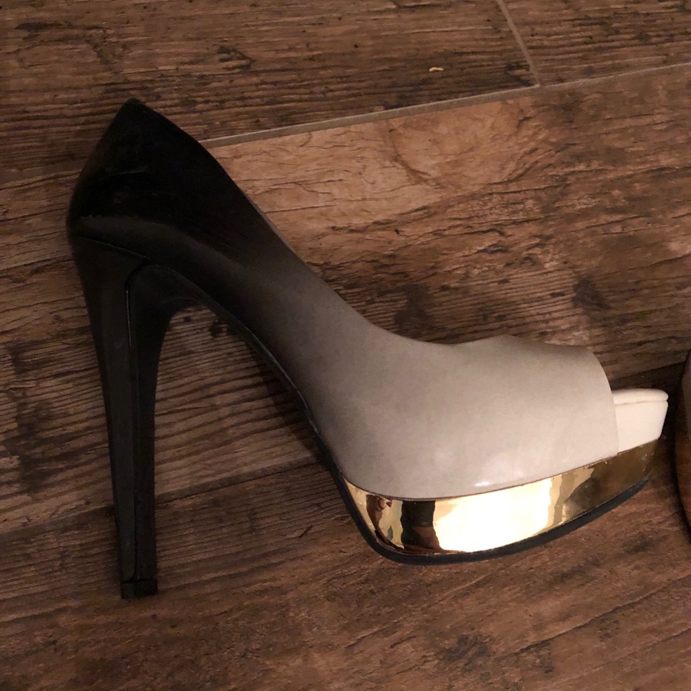 Jessica Simpson Heels